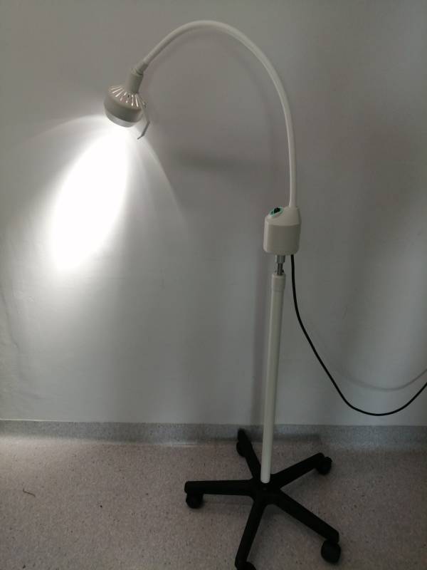 Lampa zabiegowa, mobilna - 2 szt..